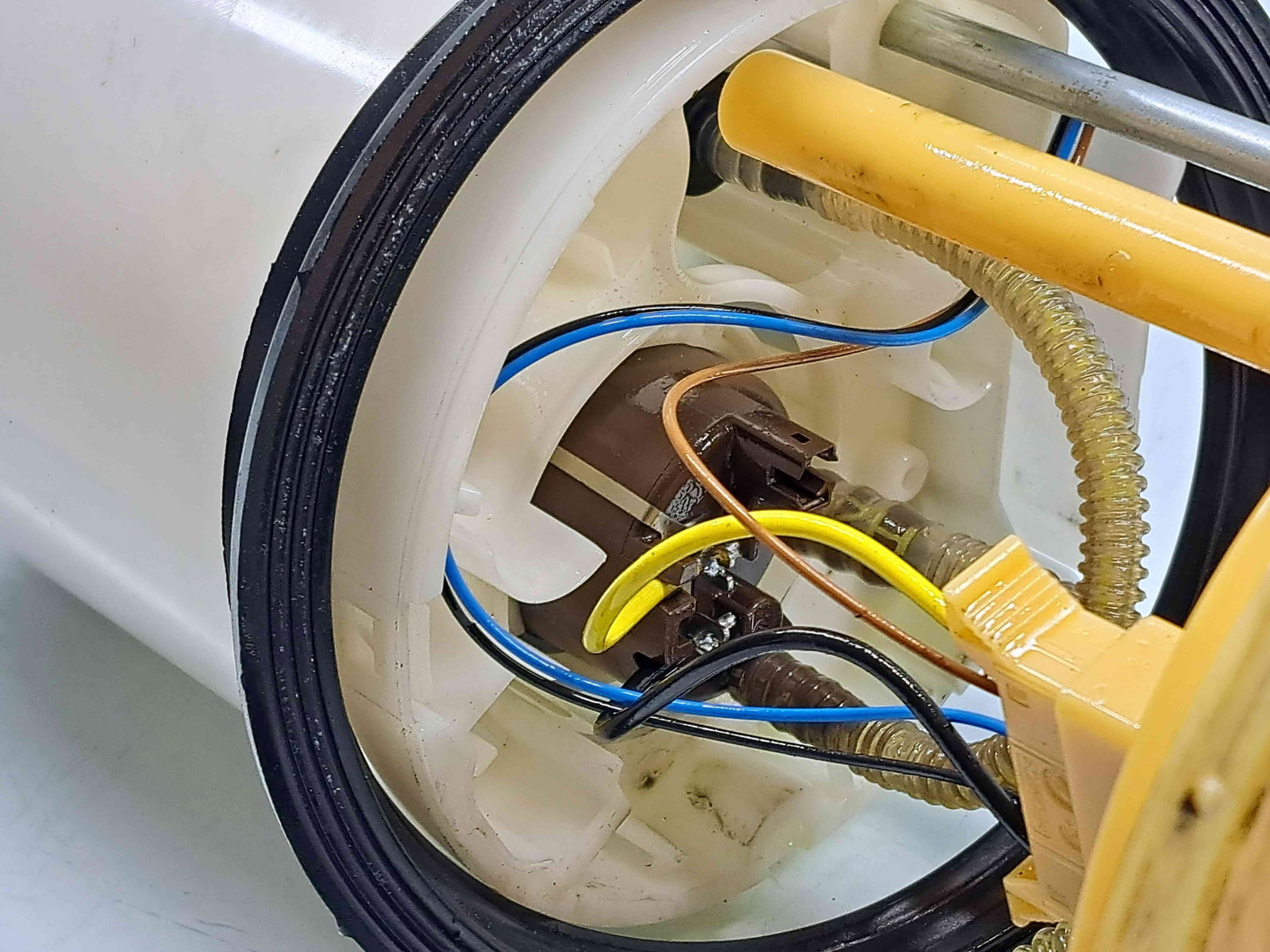 Pompa combustibil Volkswagen Passat CC (357) [Fabr 2008-2012] 3AA919050B 2.0 TDI CFFB 103KW / 140CP 2.0 TDI CFFB 103KW / 140CP - imagine 4