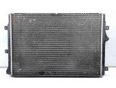 Radiator apa Audi A3 Sportback (8PA) [Fabr 2004-2013] Facelift OEM 1.6 TDI CAYC 77KW / 105CP 1.6 TDI CAYC 77KW / 105CP