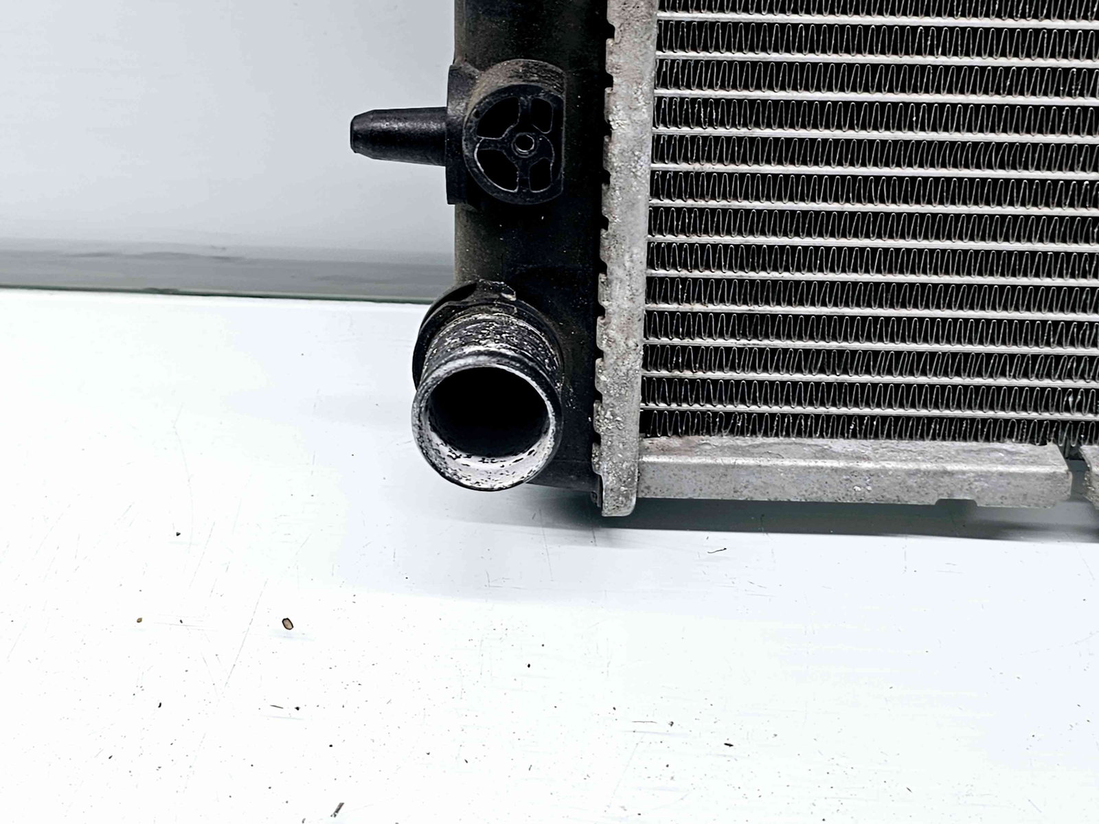 Radiator apa Peugeot 2008 [Fabr 2013-prezent] 9684522780 1.2 Benz EB2 60KW / 82CP 1.2 Benz EB2 60KW / 82CP - imagine 2
