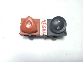 Buton avarii Renault Megane 2 1.6 K4M 8200407415 2003-2008