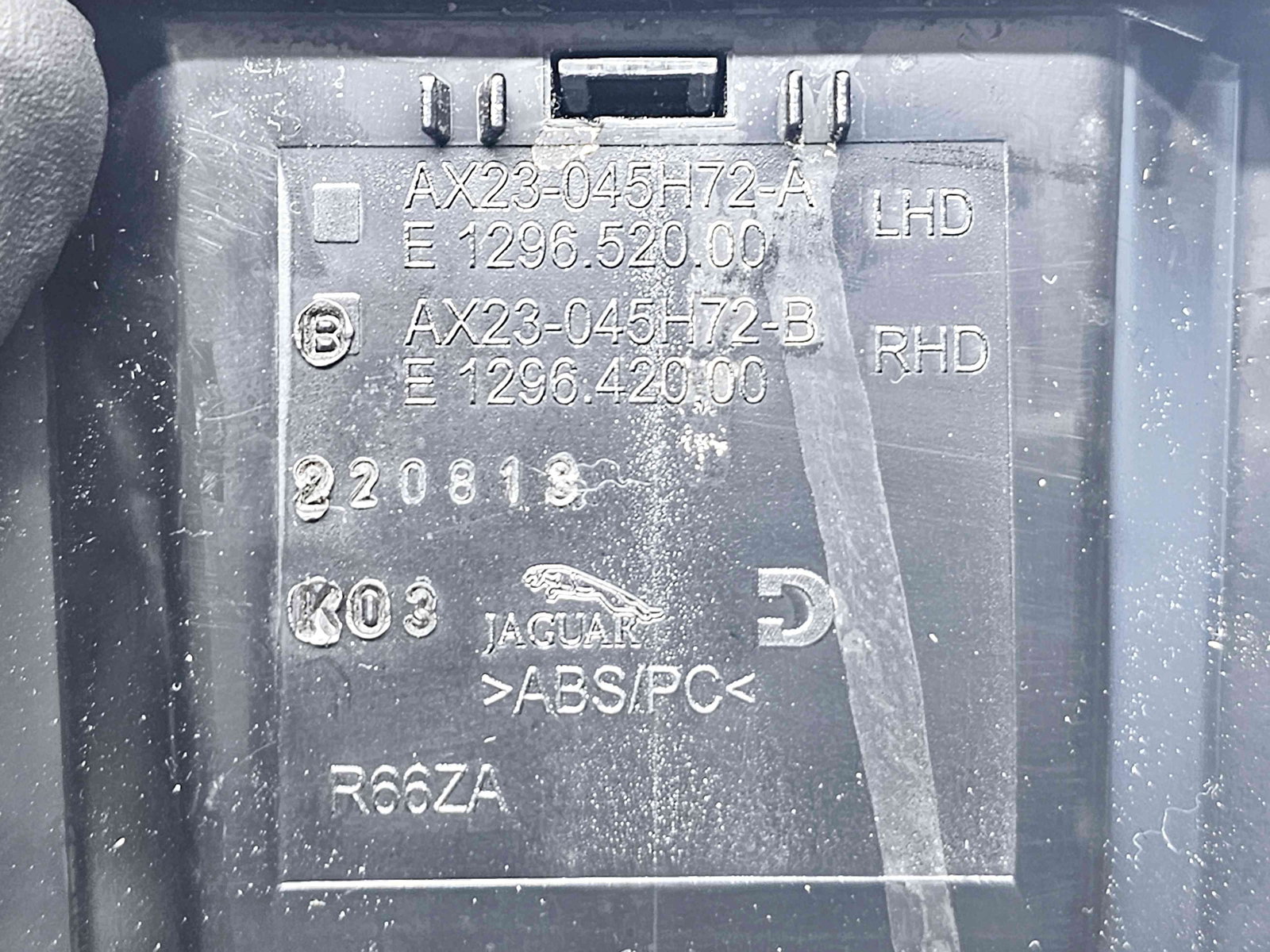 Scrumiera Jaguar XF (X250) [Fabr 2008-2015] Facelift AX23-045H72-A - imagine 5