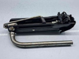   Set cric si cheie Volkswagen Passat CC (357) [Fabr 2008-2012] 3C0011031B