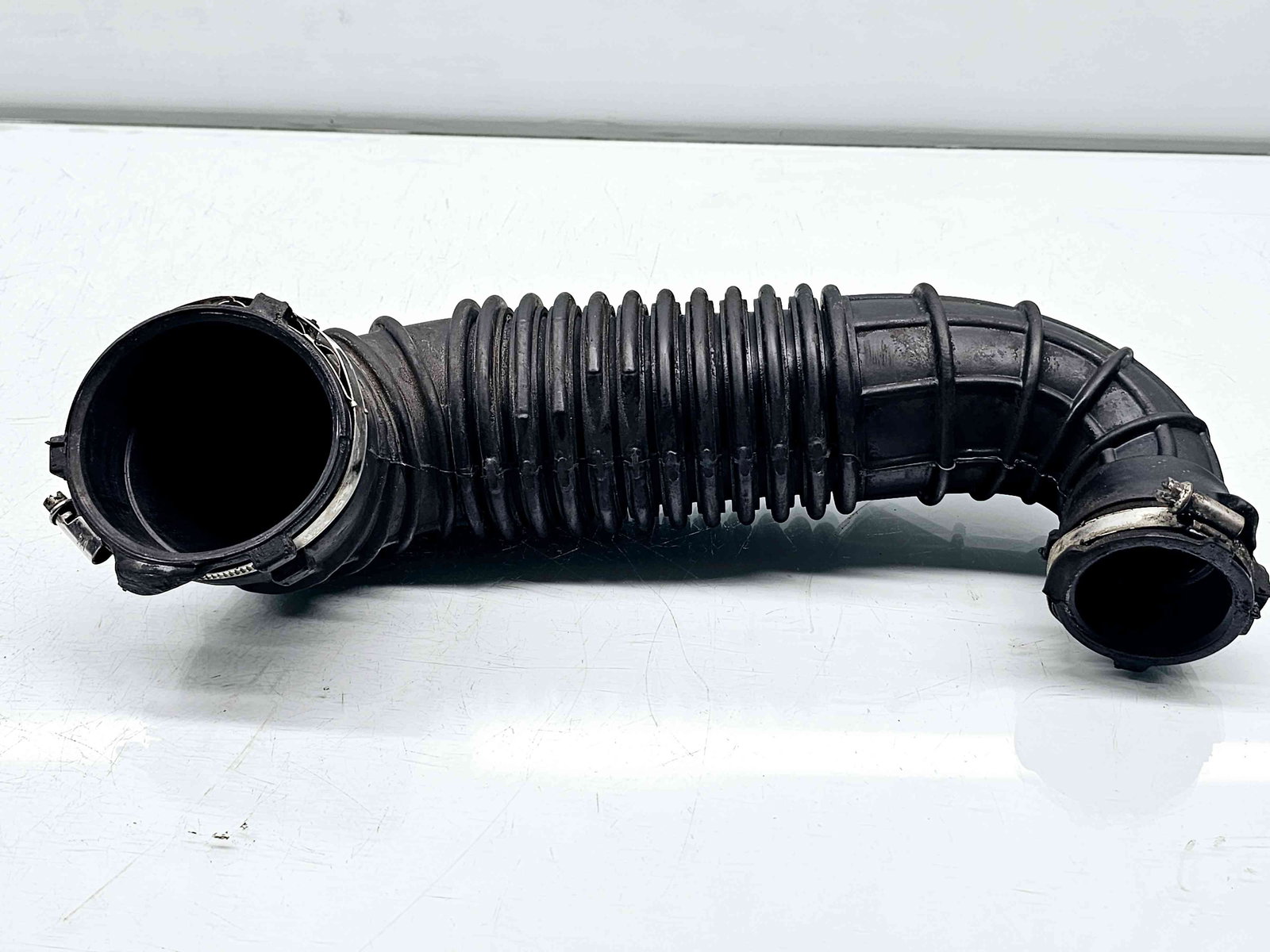 Tub admisie aer Audi Q5 (8RB) [Fabr 2008-2016] S-line 03G129629D 2.0 TDI CGLB 125KW / 170CP 2.0 TDI CGLB 125KW / 170CP - imagine 2