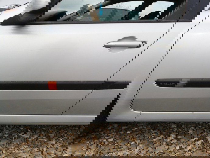 Usa stanga fata Renault Laguna 2 1.9 diesel OEM 2001-2007