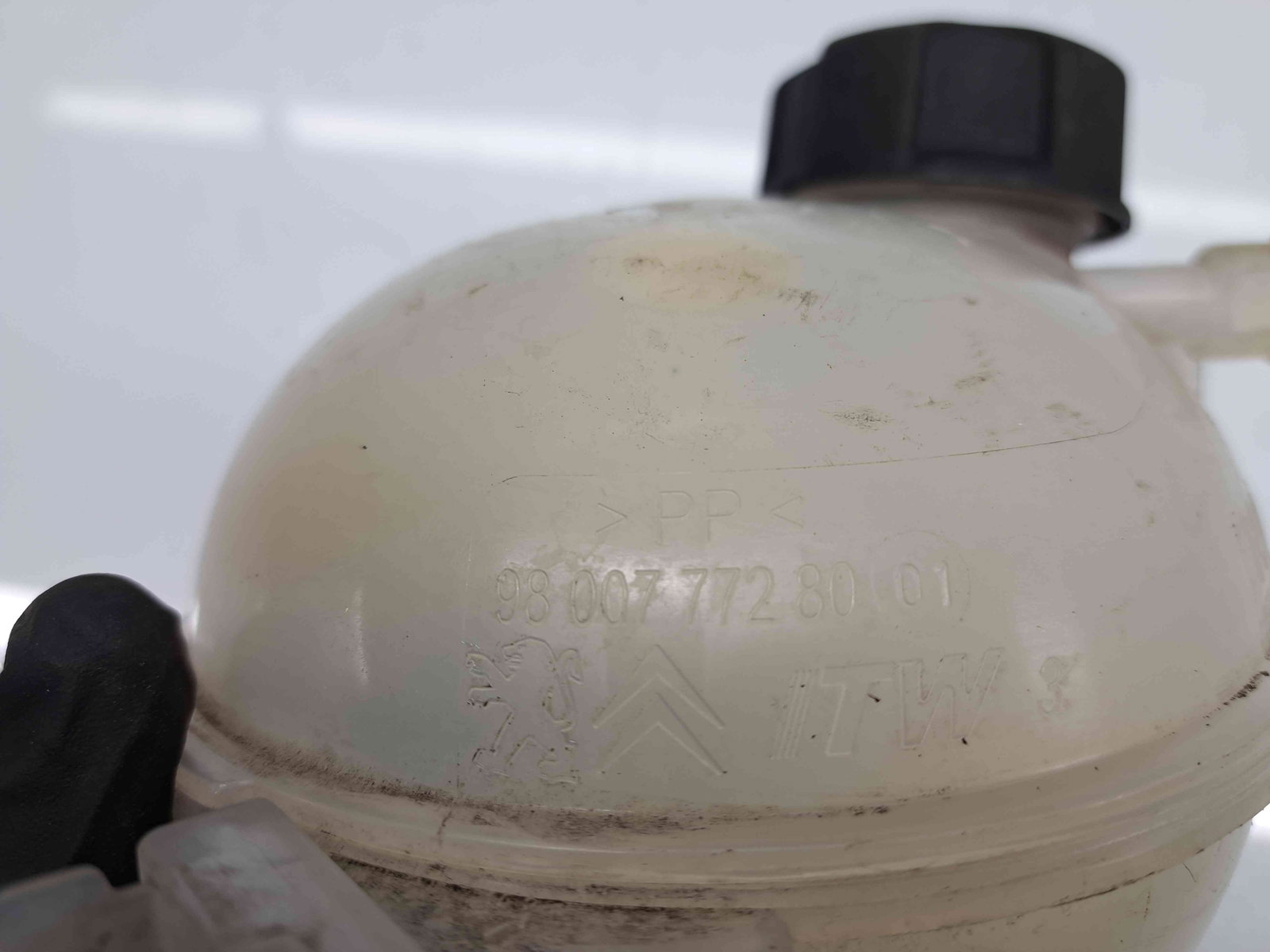 Vas expansiune Peugeot 2008 [Fabr 2013-prezent] 980077728001 - imagine 4