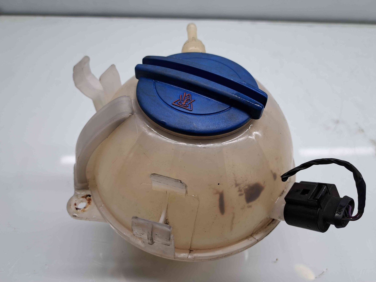 Vas expansiune Skoda Superb II Combi (3T5) [Fabr 2009-2015] 1K0121407A - imagine 1