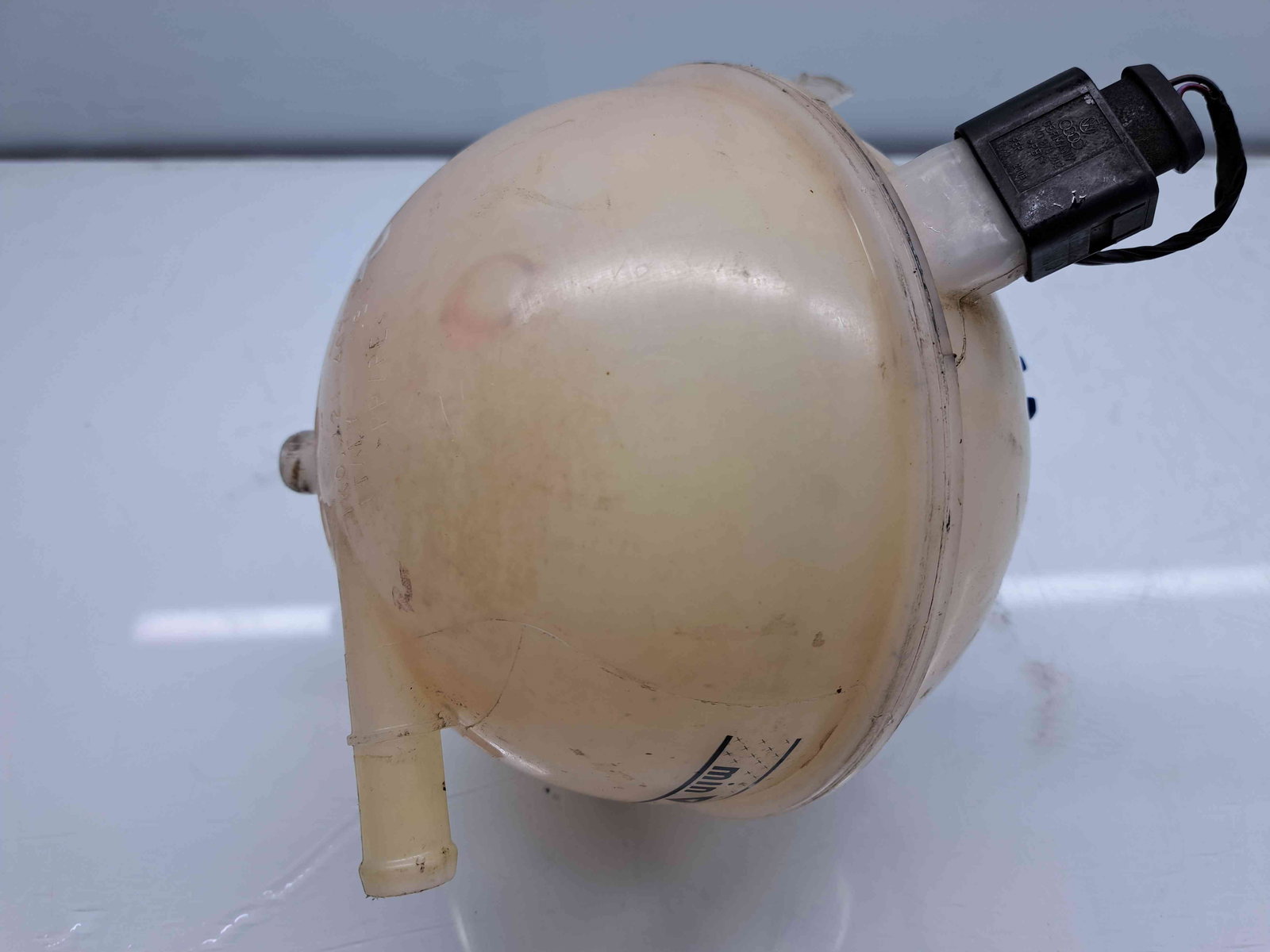 Vas expansiune Skoda Superb II Combi (3T5) [Fabr 2009-2015] 1K0121407A - imagine 3