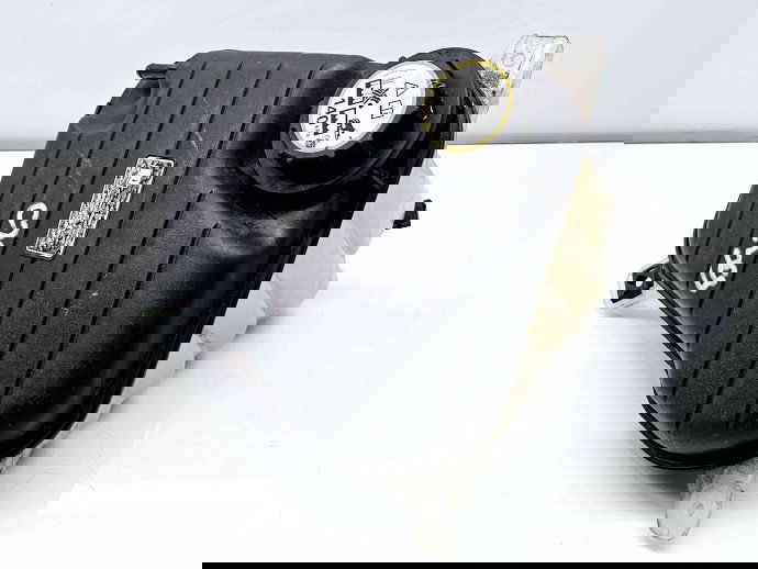 Vas expansiune Jaguar XF (X250) [Fabr 2008-2015] Facelift CX23-8A080-AA