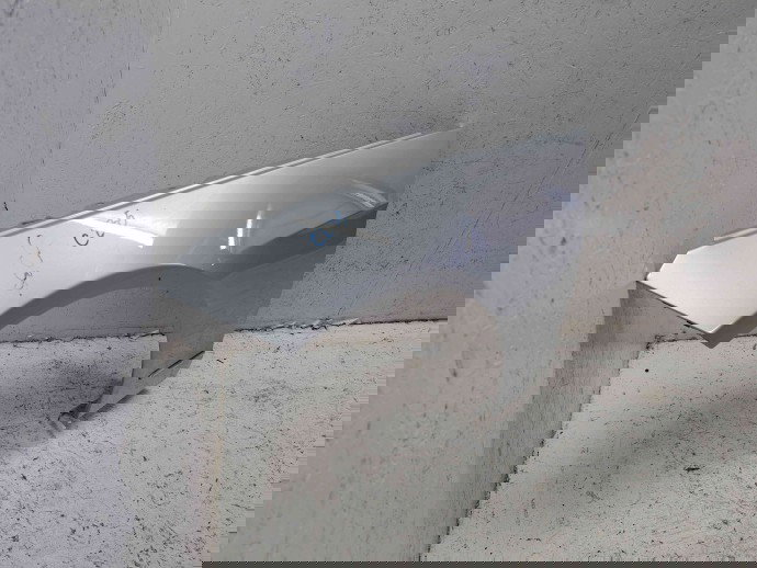 Aripa stanga  fata Mercedes Clasa E (W212) AMG [Fabr 2009-2016] 775 Argintiu Iridium