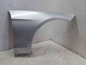 Aripa stanga  fata Mercedes Clasa E (W212) AMG [Fabr 2009-2016] 775 Argintiu Iridium