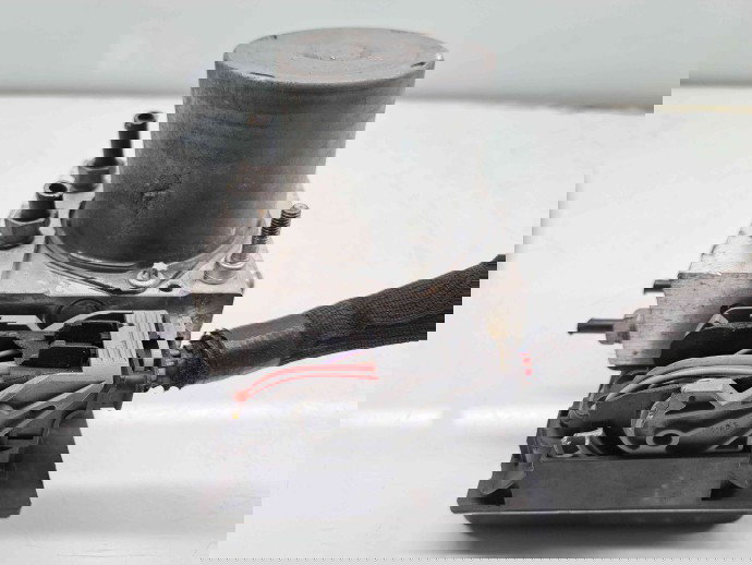 Pompa ABS Jaguar XF (X250) [Fabr 2008-2015] Facelift DX23-2C405-BG 2.2 CRDI DW12C 147KW / 200CP 2.2 CRDI DW12C 147KW / 200CP