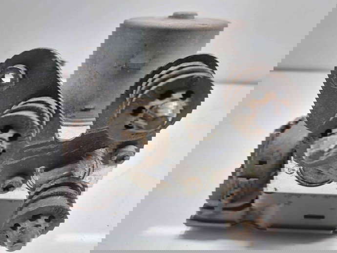 Pompa ABS Volkswagen Passat B7 (362) [Fabr 2010-2014] 3AA614109AC 2.0 TDI CFFB 103KW / 140CP 2.0 TDI CFFB 103KW / 140CP