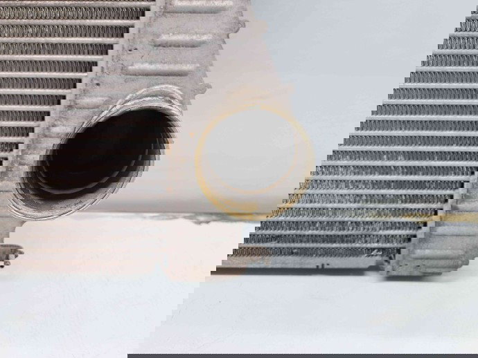 Radiator intercooler LEXUS IS II (GSE2, ALE2, USE2) [Fabr 2005-2013] 26010 / 002-61600 2.2  2AD-FHV 130KW / 177CP 2.2  2AD-FHV 130KW / 177CP