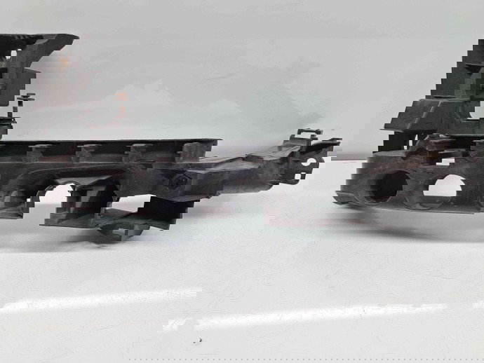 Suport far stanga Audi A3 Sportback (8PA) [Fabr 2004-2013] Facelift 8P0805607