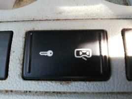 Buton incuiere usi Skoda Roomster 1.4 diesel BNV OEM 2006-2015