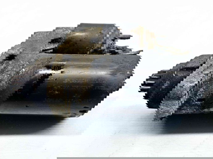   Electromotor 10 dinti Volkswagen Touran (1T1, 1T2) [Fabr 2003-2010] 02Z911023F  1.9 TDI AVQ74KW / 100CP  1.9 TDI AVQ74KW / 100CP