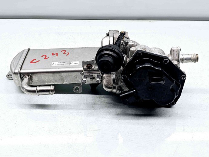 Racitor gaze Audi Q5 (8RB) [Fabr 2008-2016] S-line V29041282 2.0 TDI CGLB 125KW / 170CP 2.0 TDI CGLB 125KW / 170CP