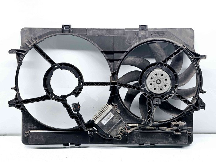 Electroventilator Audi Q5 (8RB) [Fabr 2008-2016] S-line 8K0121003P 2.0 TDI CGLB 125KW / 170CP 2.0 TDI CGLB 125KW / 170CP