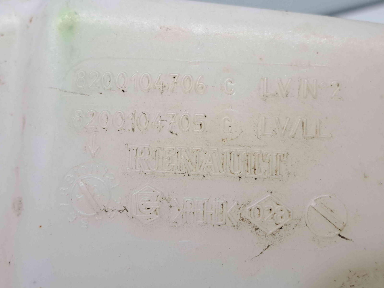 Vas lichid parbriz Renault Scenic 1 [Fabr 1999-2003] 8200104706C - imagine 2