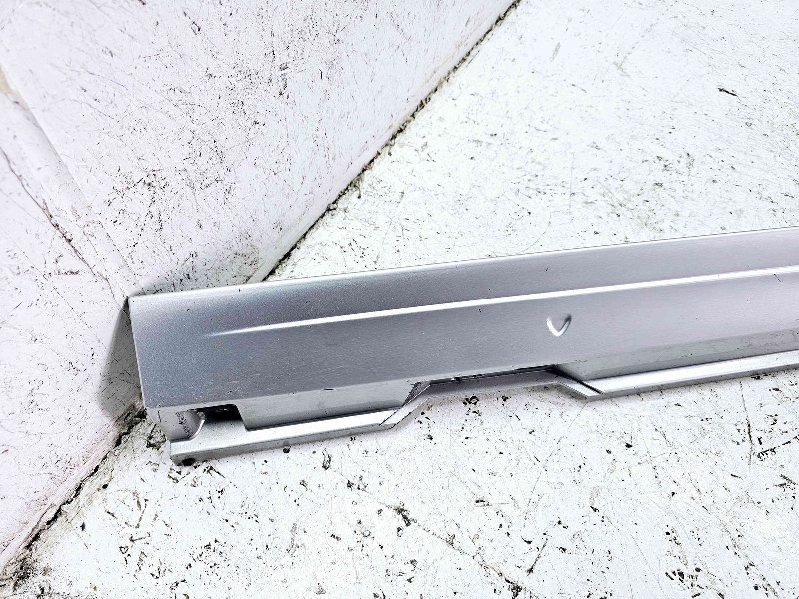 Prag lateral dreapta Volkswagen Passat CC (357) [Fabr 2008-2012] LA7W - imagine 2