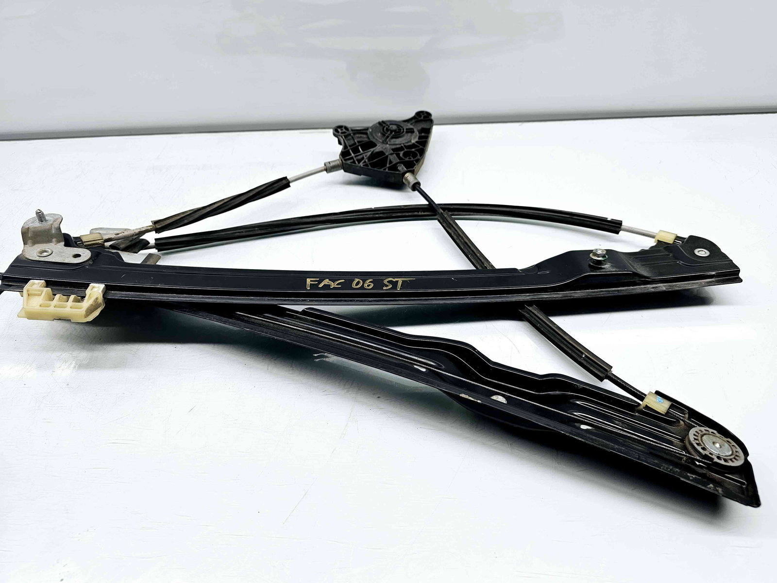 Macara electrica geam stanga fata Volkswagen Caddy IV Van (SAA, SAH) [Fabr 2015-2024] 2K5837461 - imagine 5