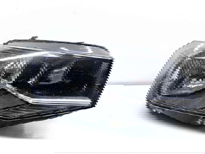   Far dreapta Volkswagen Caddy IV Van (SAA, SAH) [Fabr 2015-2024] 2K1941016B