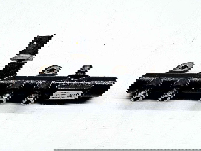 Rampa injectoare Dacia Lodgy [Fabr 2012-prezent] 8201157327 1.5 DCI K9K626 66KW / 90CP 1.5 DCI K9K626 66KW / 90CP