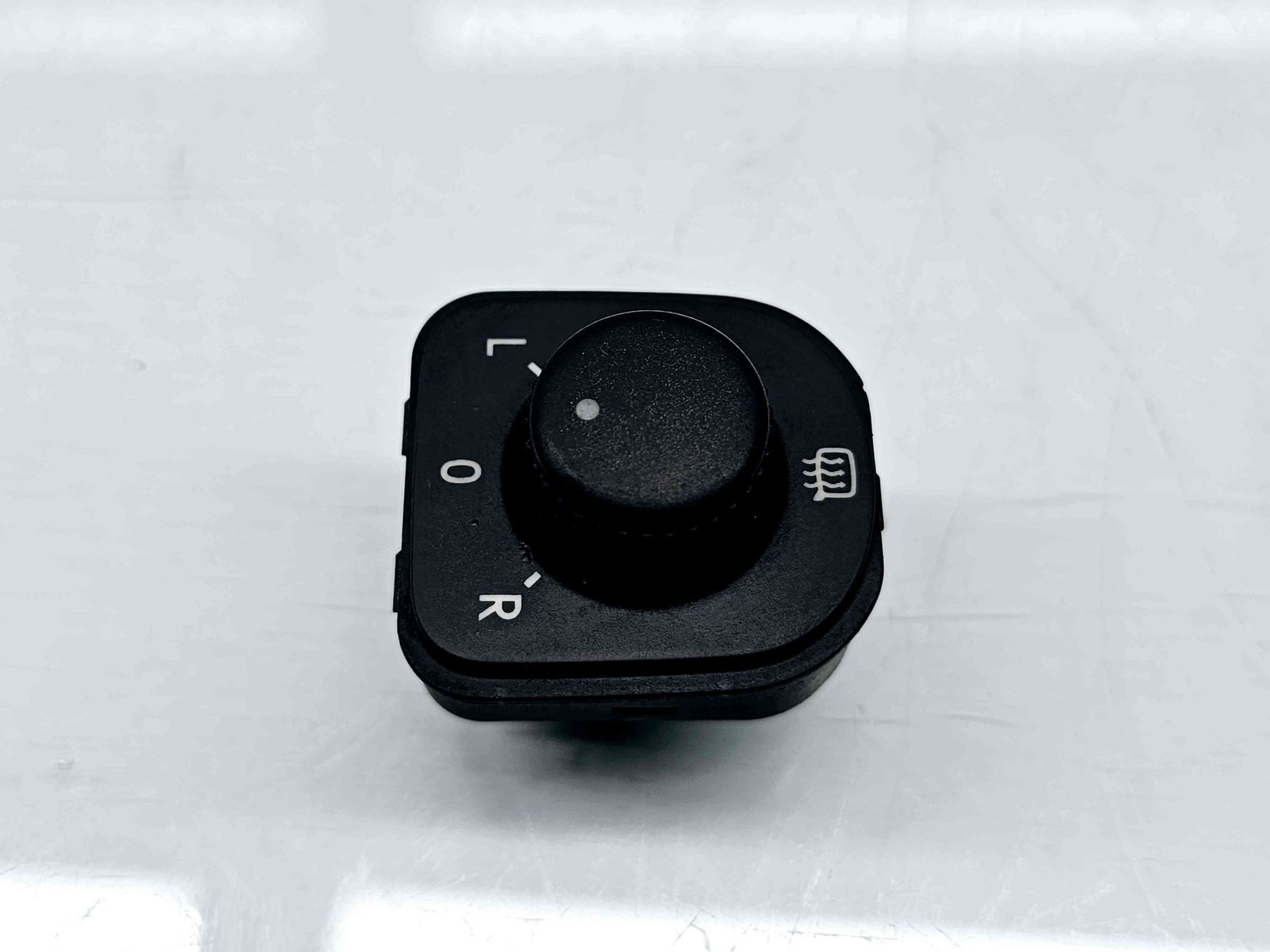 Buton reglaj oglinzi Volkswagen Golf 5 Variant (1K5) [Fabr 2007-2009] 1K0959565H