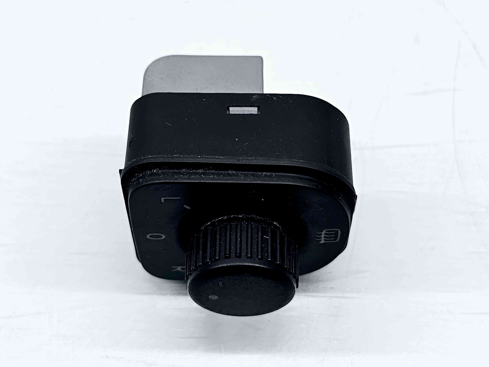 Buton reglaj oglinzi Volkswagen Golf 5 Variant (1K5) [Fabr 2007-2009] 1K0959565H - imagine 2