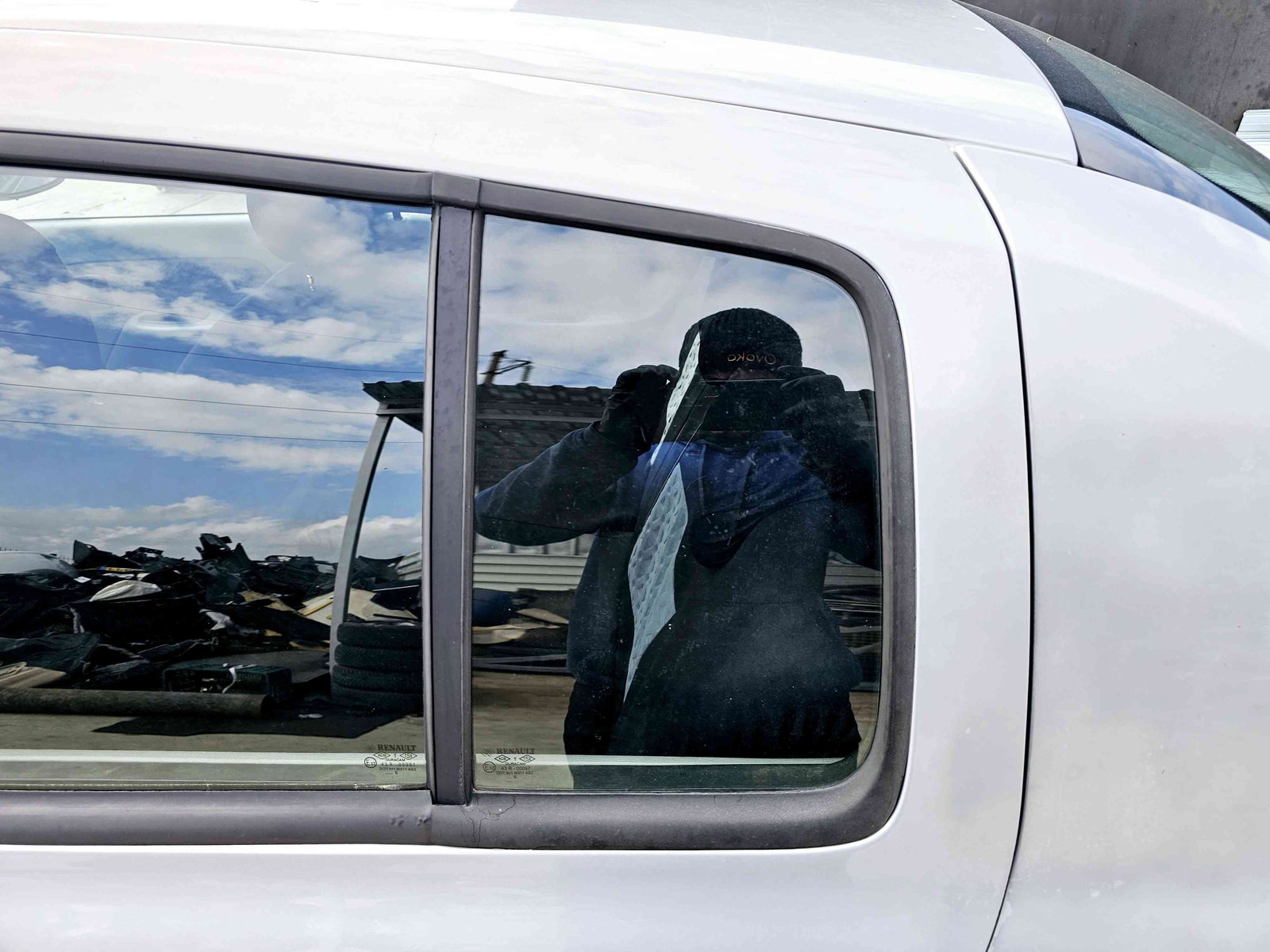 Geam fix usa stanga spate Renault Clio 2 / Symbol 1 [Fabr 1998-2008] OEM