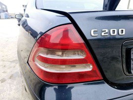   Stop aripa stanga Mercedes Clasa C (W203) [Fabr 2000-2007] OEM