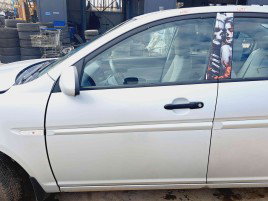 Usa stanga fata Hyundai Accent 3 (MC) [Fabr 2005-2008] SPACE SILVER 5S