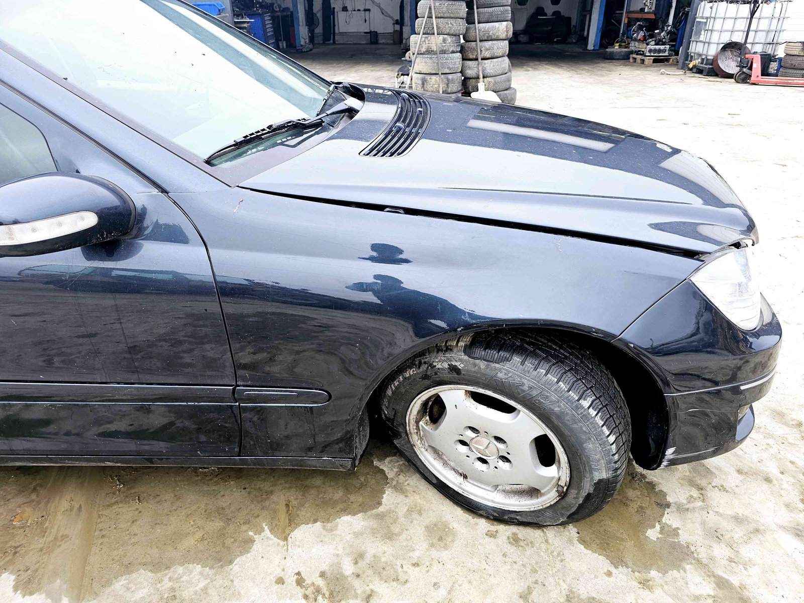 Aripa dreapta fata Mercedes Clasa C (W204) [Fabr 2000-2007] 189 NEGRU SMARALD - imagine 1