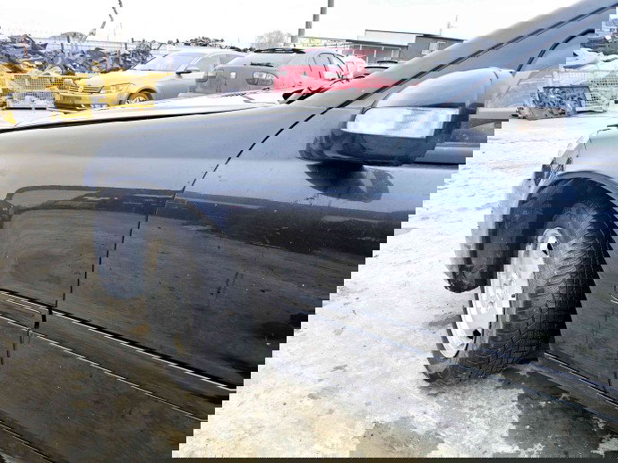 Aripa stanga fata Mercedes Clasa C (W204) [Fabr 2000-2007] 189 NEGRU SMARALD