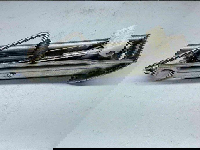  Cric Mercedes Clasa E (W207) Coupe [Fabr 2009-2012] A2115830415