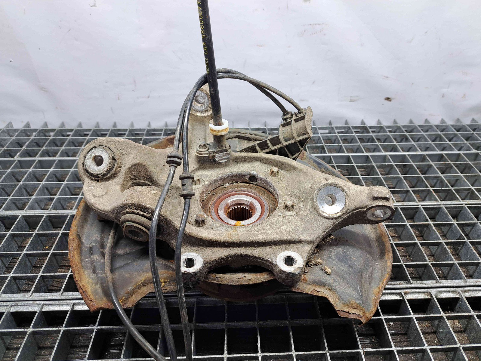 Fuzeta spate dreapta Mercedes Clasa C (W204) [Fabr 2007-2014] OEM 3.0 CDI 642830 3.0 CDI 642830 165KW / 224CP - imagine 3