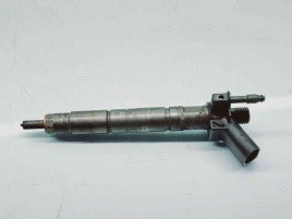 Injector Bmw 5 (F10) [Fabr 2011-2016] 7823461 | 0445117030