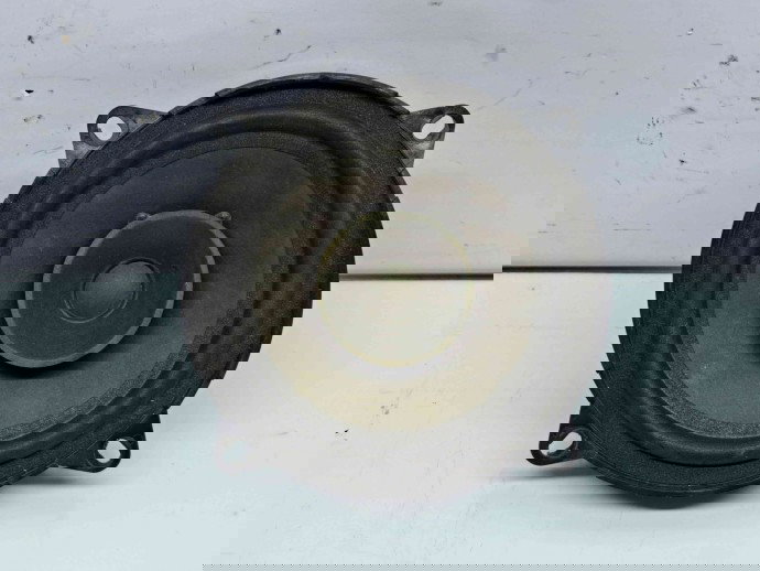  Boxa stanga spate Dacia Sandero [Fabr 2008-2012] 8200715163