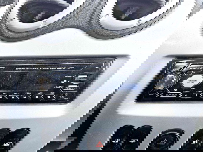   Radio CD Dacia Logan MCV (KS) [Fabr 2007-2012] NON-OE