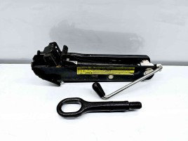   Cric Volkswagen Passat B7 (365) Variant [Fabr 2010-2014] 3C0011031B | 1T0805615A