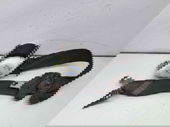  Centura dreapta fata Bmw 3 (E90) [Fabr 2005-2011] 33052212C