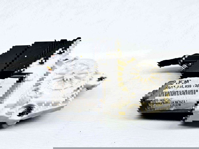 Motoras geam dreapta spate Volkswagen Golf 4 Variant (1J5) [Fabr 1999-2005] 1J4839730C