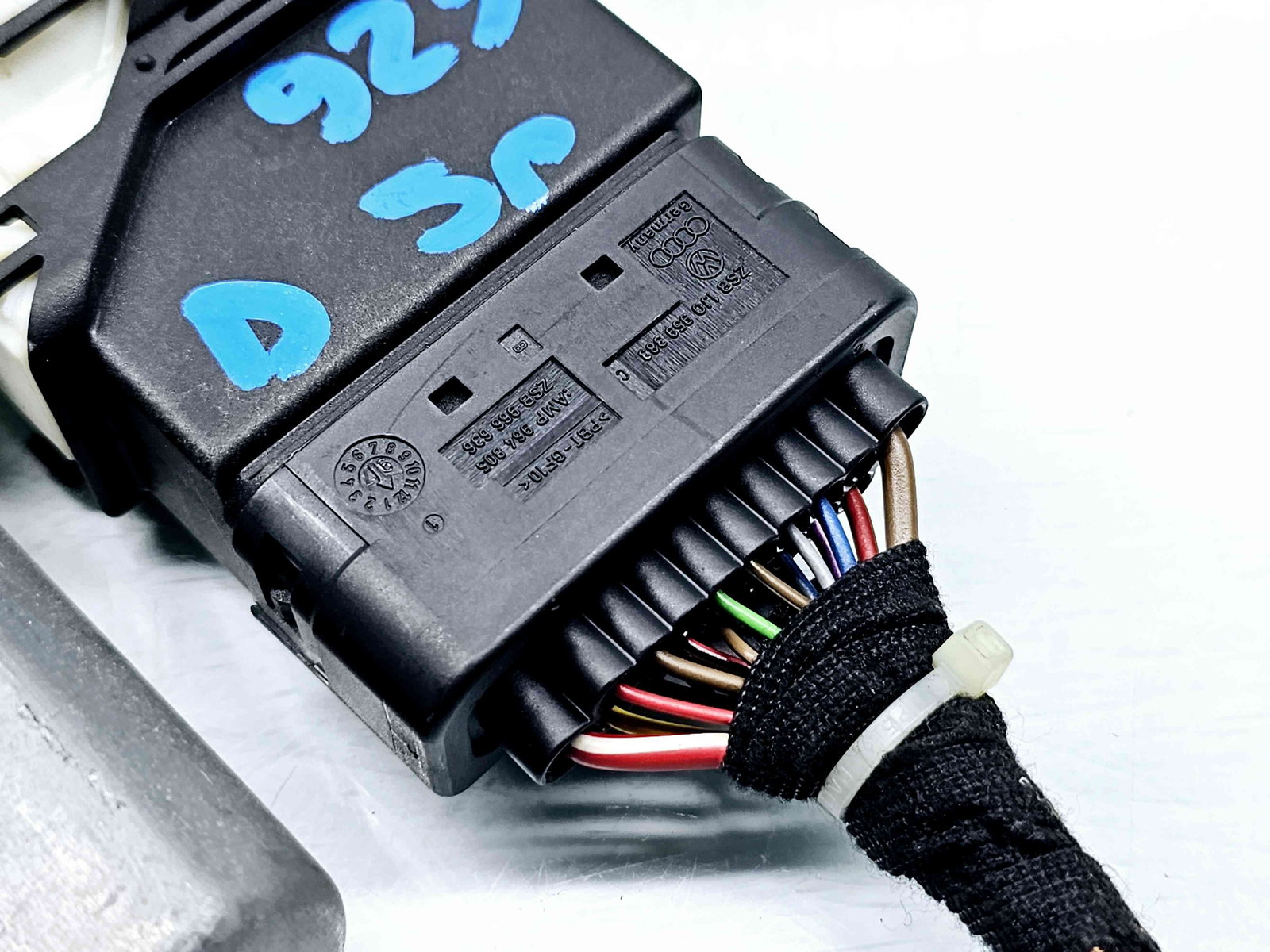 Motoras geam dreapta spate Volkswagen Golf 4 Variant (1J5) [Fabr 1999-2005] 1J4839730C - imagine 5