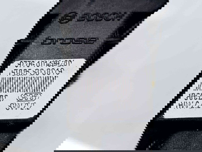 Motoras geam stanga spate Volkswagen Golf 4 Variant (1J5) [Fabr 1999-2005] 1J4839729C