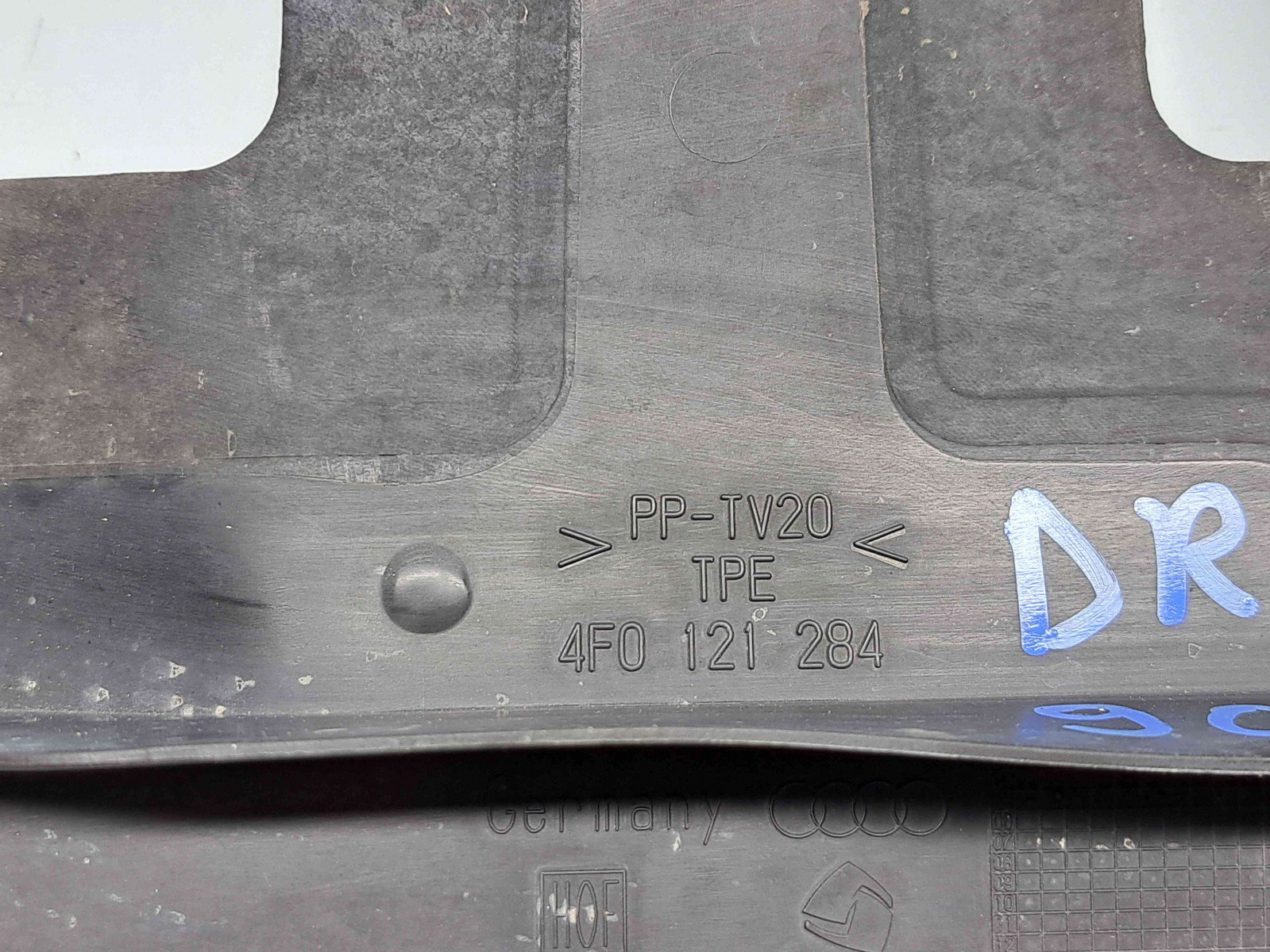 Deflector aer Audi A6 (4F2, C6) [Fabr 2004-2010] 4F0121284 - imagine 4