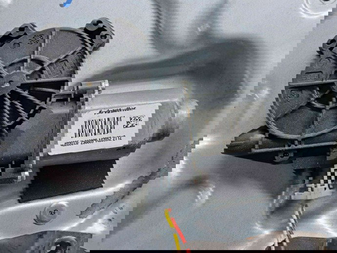 Macara electrica geam stanga fata Nissan Qashqai [Fabr 2007-2014] 80771JD00A