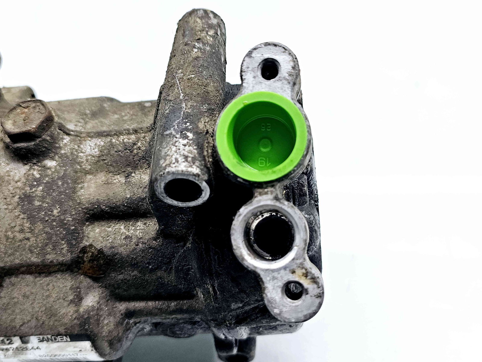 Compresor clima Renault Symbol / Thalia [Fabr 1998-2007] 8200600117 1.5 DCI K9K714 50KW / 68CP 1.5 DCI K9K714 50KW / 68CP - imagine 4