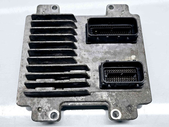 Calculator motor ECU Opel Corsa D [Fabr 2006-2013] 12647212