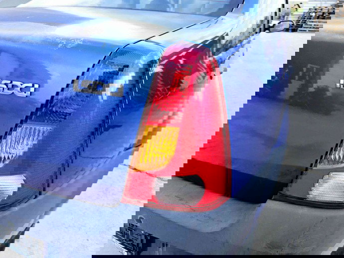   Stop aripa dreapta Dacia Logan (LS) [Fabr 2004-2012] OEM