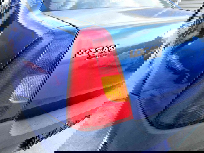   Stop aripa stanga Dacia Logan (LS) [Fabr 2004-2012] OEM